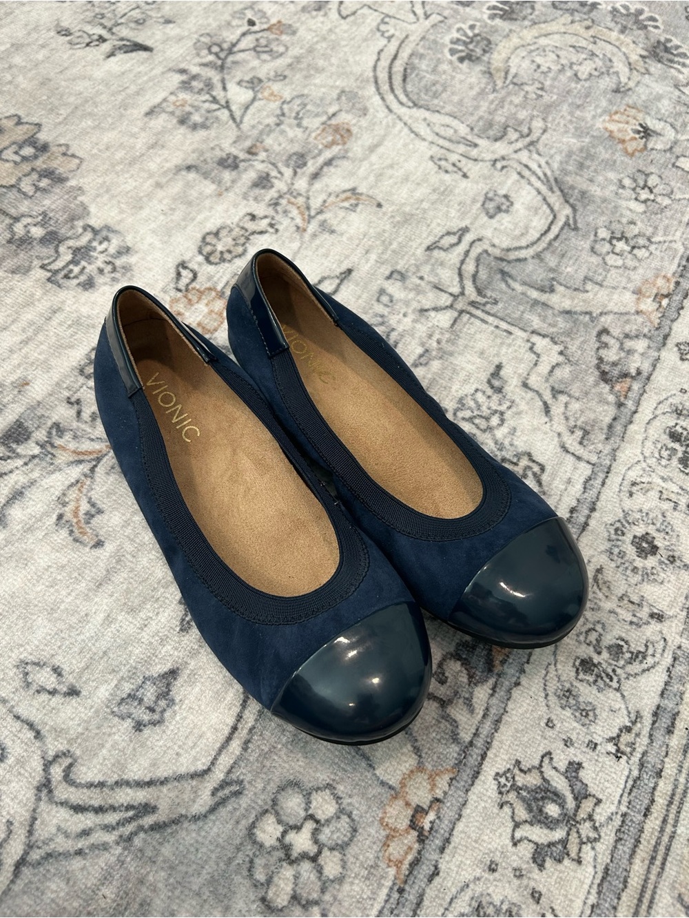 Vionic Spark Tiegan Navy Suede Ballet Flats with Glossy Cap Toe